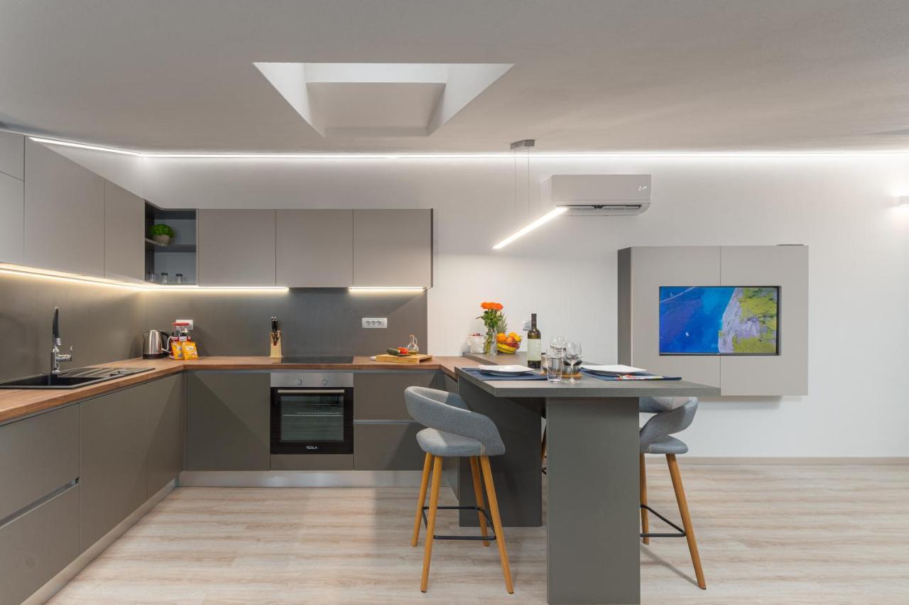 Apartment Ena Near Pula Amphitheater المظهر الخارجي الصورة