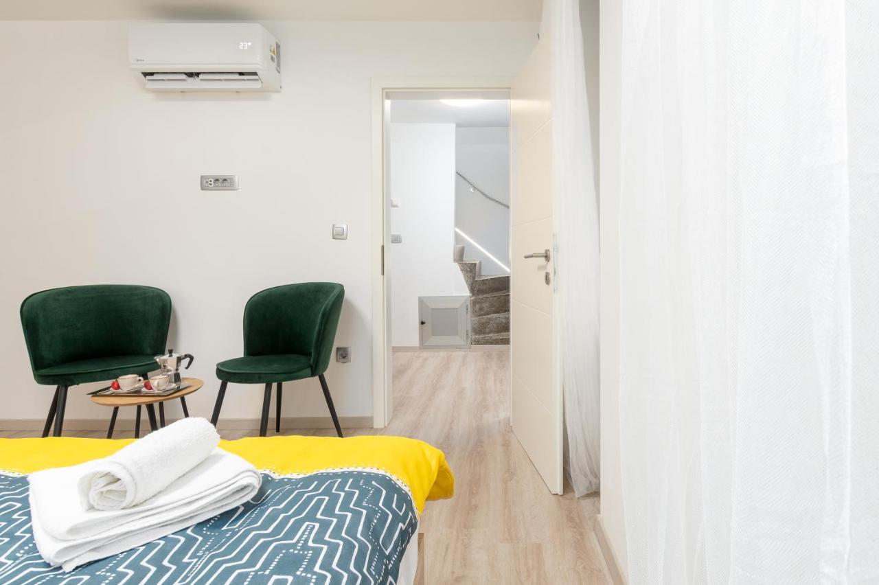 Apartment Ena Near Pula Amphitheater المظهر الخارجي الصورة